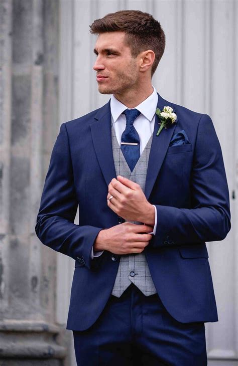 navy suit wedding